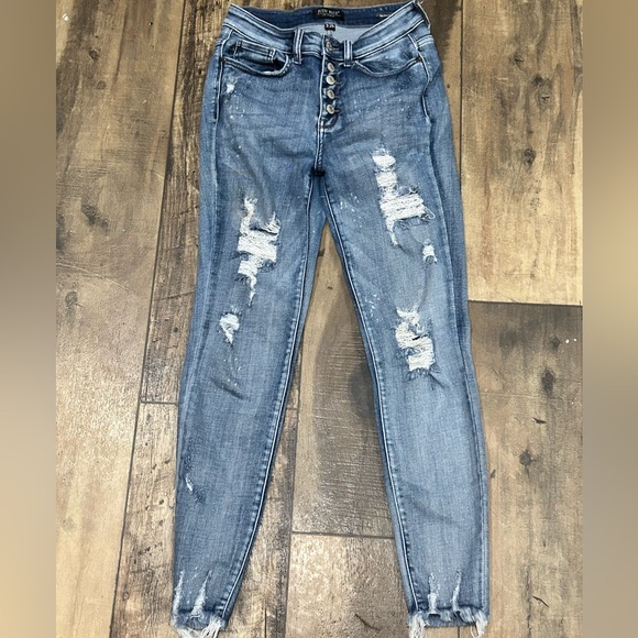 Worn one time excellent condition Judy Blue Jeans 3/26 - Picture 2 of 5